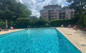 Kusmi Love Piscine Proche Du Lac