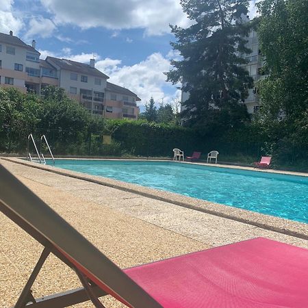 Kusmi Love Piscine Proche Du Lac Annecy Extérieur photo